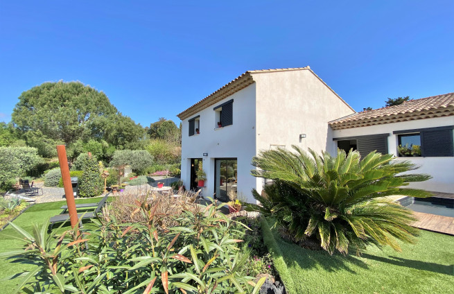 jardin-paysager-1040m2-exposition-sud