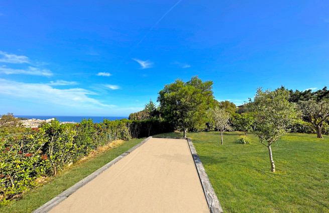 boulodrome-villa-domaine-securise-calme-proche-plages-sainte-maxime