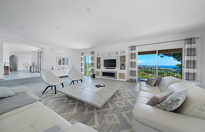 Panoramic sea view lounge - Villa Grimaud