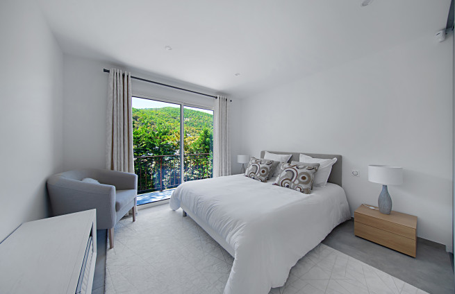 Gastenkamer met eigen badkamer - Villa Grimaud