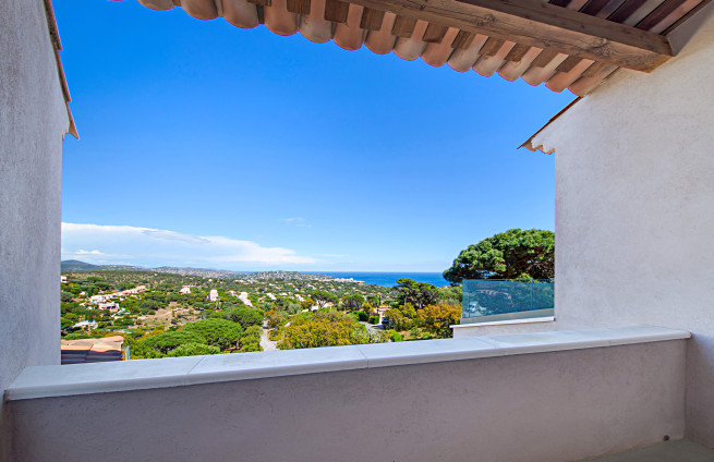 vue-mer-villa-a-vendre-beauvallon-bartole-grimaud