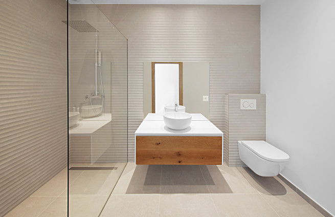 salle-de-douche-maison-invites-villa-vue-mer-issambres