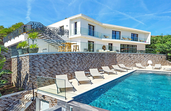 real estate - luxury villa - sea view - Issambres