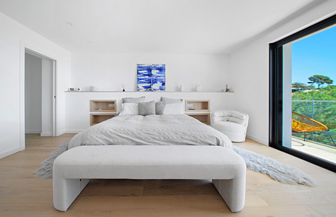 suite-parentale-lit-king-size-confort-villa-les-issambres