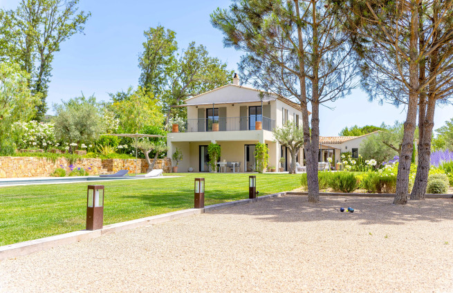 Bowlingbaan - rustige en veilige locatie - Grimaud