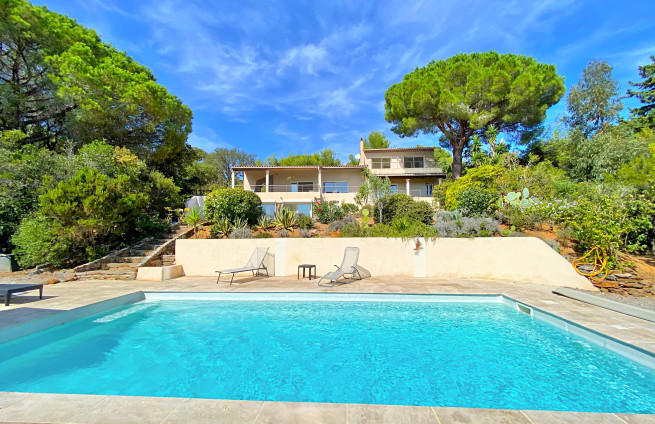 house near restaurants and beaches in La Croix-Valmer