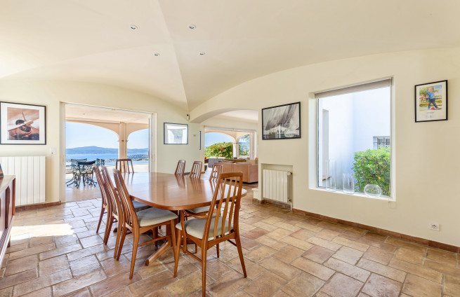 dining room with sea view, golf house, Sainte-Maxime