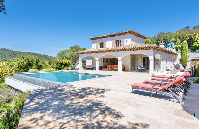 luxury villa with sea view in Sainte-Maxime