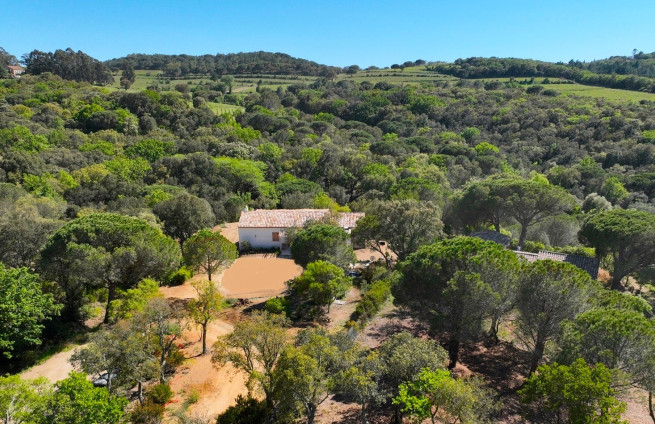 maison-calme-entre-la-croix-valmer-et-saint-tropez