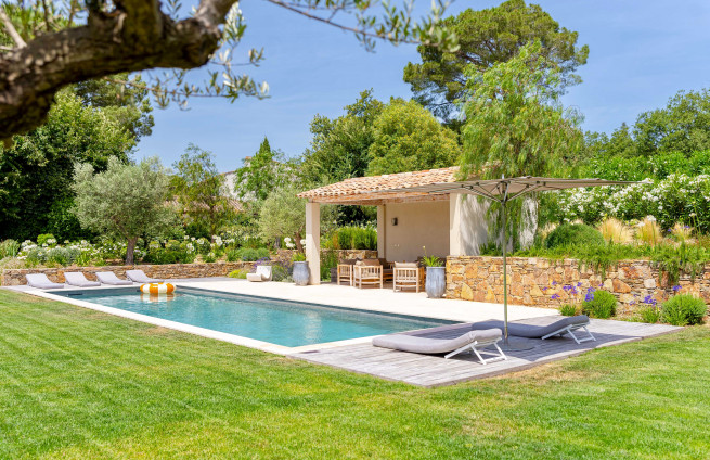 piscine-maison-vacances-var-grimaud