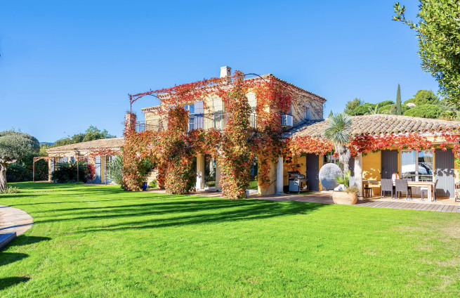 villa-eigendom-gigaro-tuin-flat-la-croix-valmer