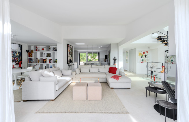 bright living room with sea view - villa in Sainte-Maxime