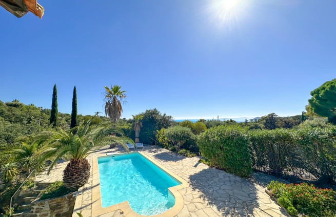 villa-vue-mer-iles-dor-la-croix-valmer