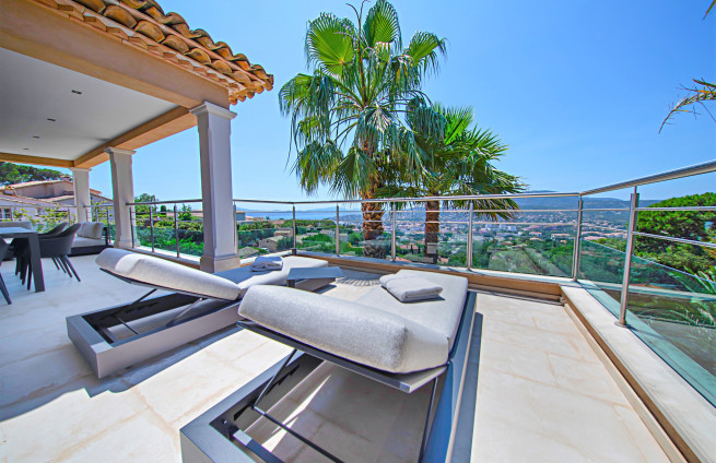 Villa vue mer à vendre au Sémaphore