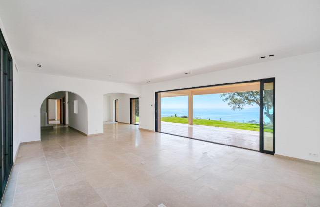 Sea view accommodation in Sainte-Maxime