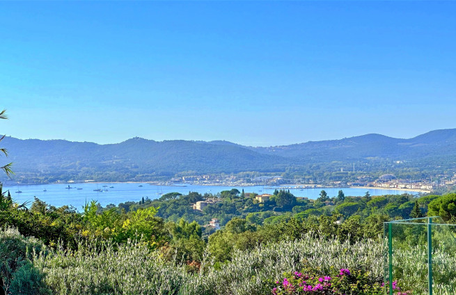 Villa met panoramisch uitzicht op de Golf van Saint-Tropez