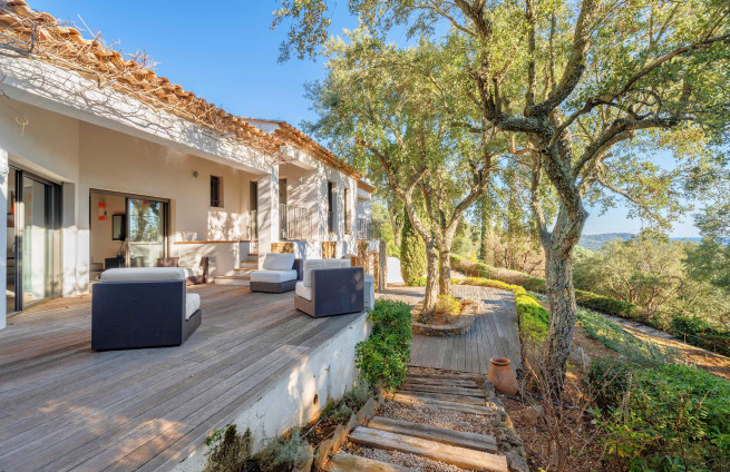 domaine-privé-cote-dazur-terrain-hectare