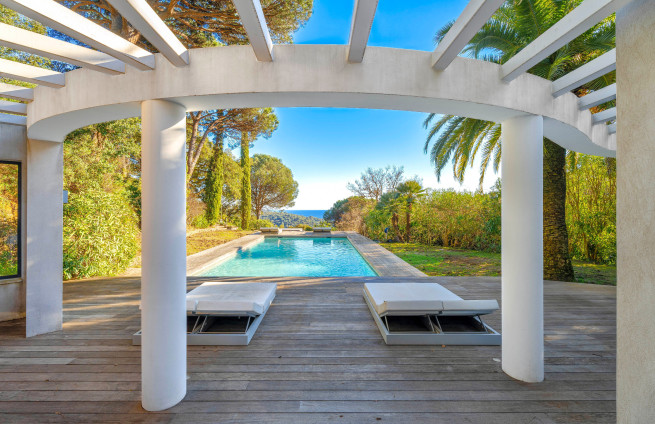 Luxe huis met zwembad, jacuzzi en jacuzzi