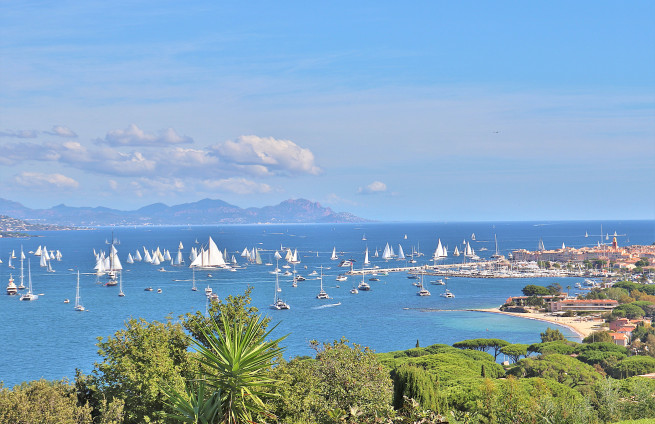 Sinopolis_Villa_VueMer_GolfeSaintTropez