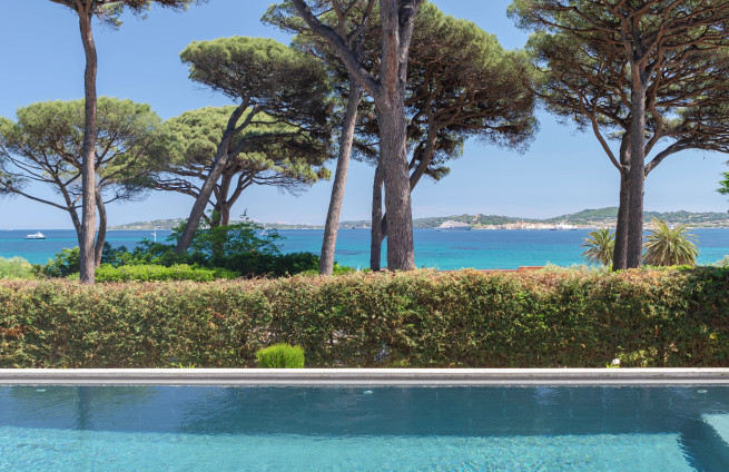 Villa avec piscine et agrandissement possible