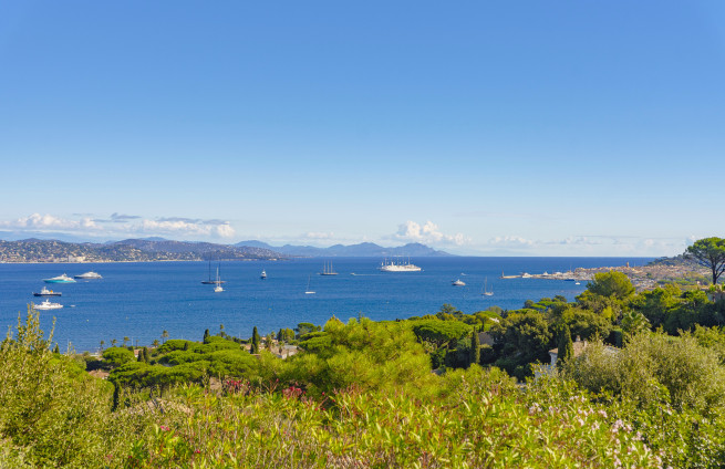 Villa wordt gerenoveerd in Sinopolis