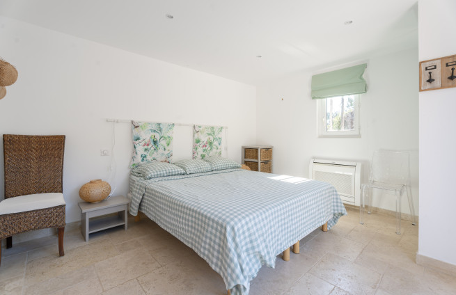 Espace-nuit-4-chambres-villa-vacances