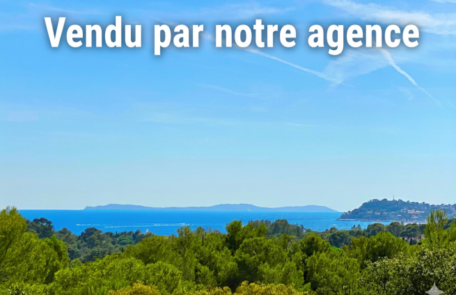 Villa with sea view in La Croix-Valmer