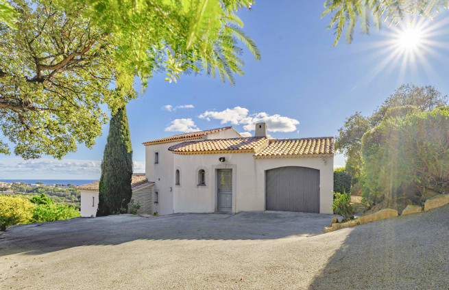 acheter-Maison-vacances-standing-vue-mer