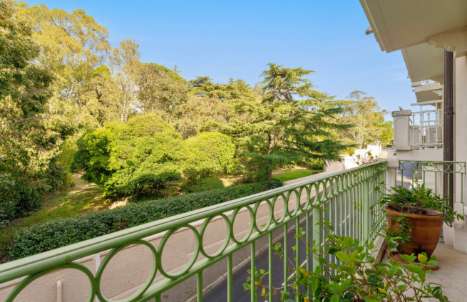 balcon-jardin-appartement-vente-sainte-maxime