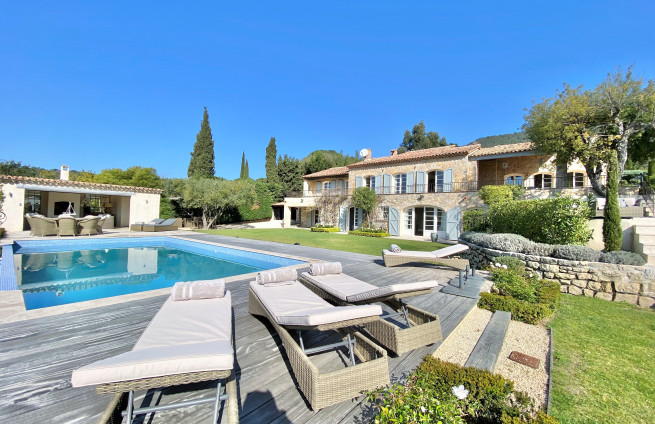 5-bedroom villa with en-suite bathroom and pool in Saint-Tropez