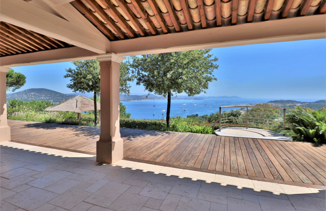 buy-villa-sea-view-sinopolis-gassin