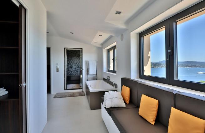 suite-parentale-dressing-salle-de-bains-hammam-gassin