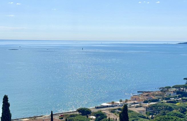 Villa with panoramic sea view for sale in Sainte-Maxime