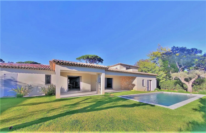 new villa within walking distance of the beaches - Grimaud - swimming pool