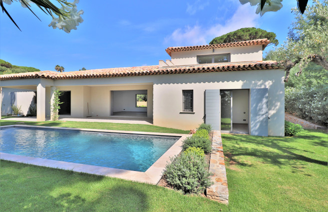 villa-for-sale-near-restaurants-beaches-grimaud