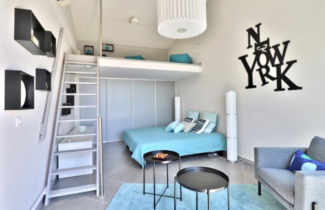 elegant office-bedroom-luxury-villa-sainte-maxime-garden-view