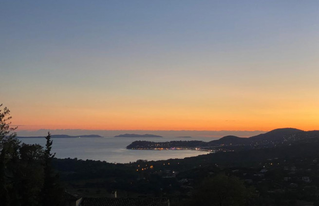 Villa-à-vendre-La-Croix-Valmer-proche-plages-Gigaro