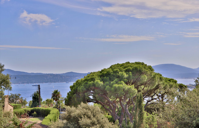 Volledig gerenoveerde villa in Sémaphore