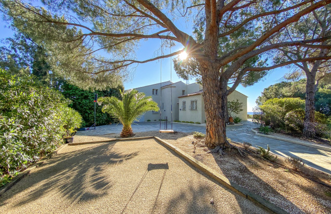 private driveway villa with sea view La Croix-Valmer